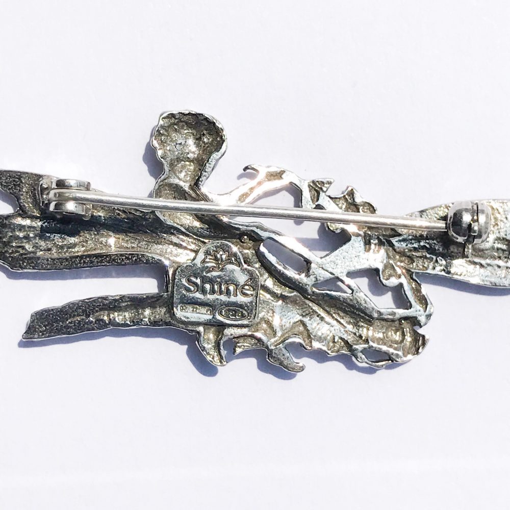 spilla firmata Shiné in argento 925 libellula dettagli