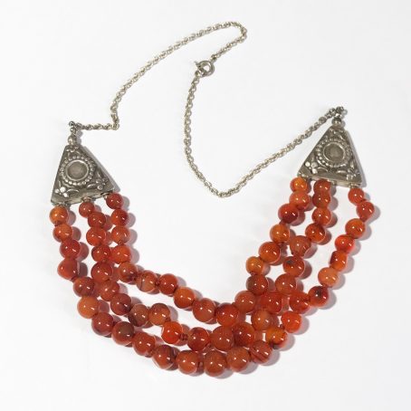 60s ethnic necklace in silver and agate