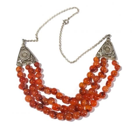 ethnic necklace with silver and agate