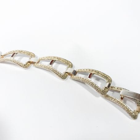 dettagli bracciale anni 60 in argento e smalti