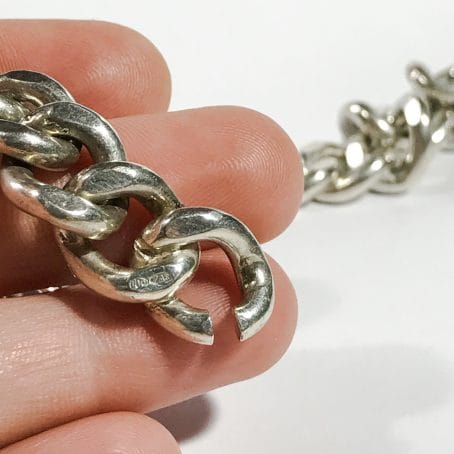 dettagli bracciale retrò da uomo catena piena in argento