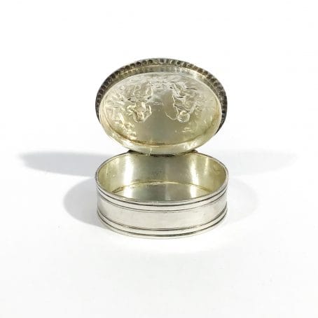 antique solid silver pillbox with romantic scene, hallmarked 