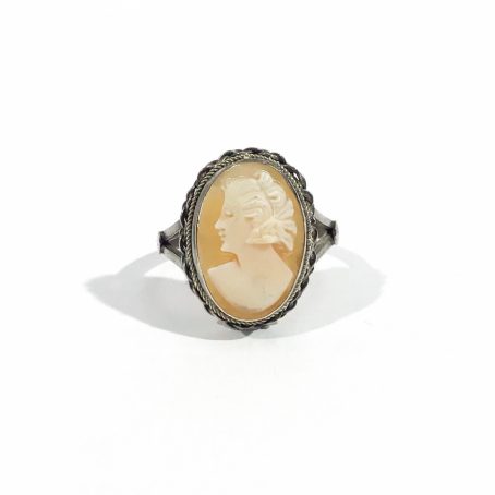 classic silver ring with cameo