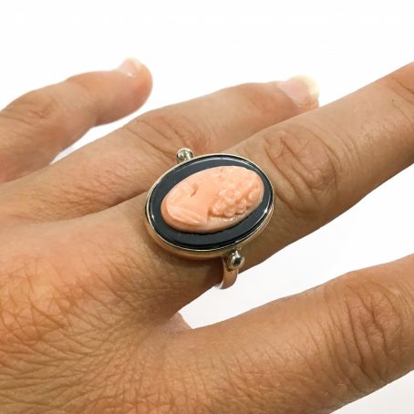 silver ring with pink pacific coral cameo 