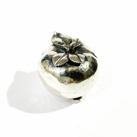 italian solid silver apple shape pillbox , hallmarked 