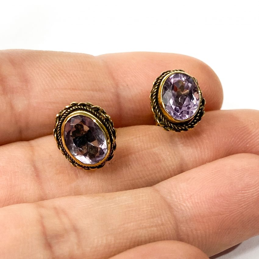 gilded silver lobe earrings with amethyst