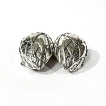 retro artichoke shaped pill box