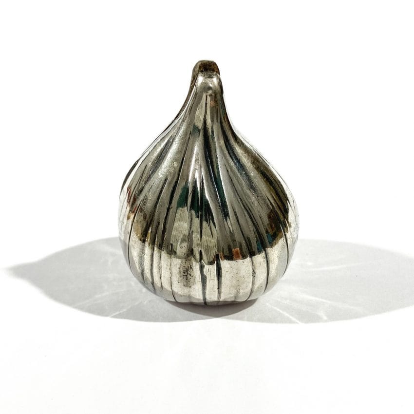 fig shape solid silver pillbox