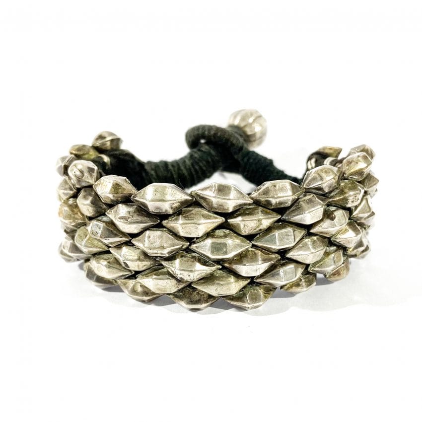 bazuband ethnic bracelet in silver