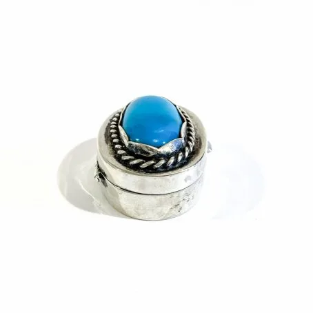 Egyptian solid silver pillbox with blue - Image 6