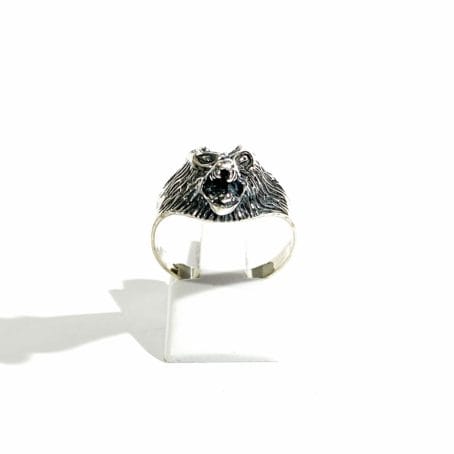 anello da uomo argento con testa di lupo