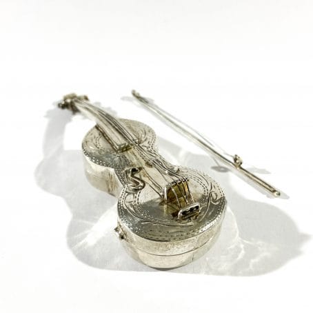 porta pillole in argento a forma di violino - immagine 6