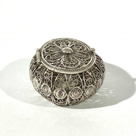 Antique silver filigree pillbox