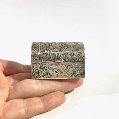 decorated silver pill holder - Image 9