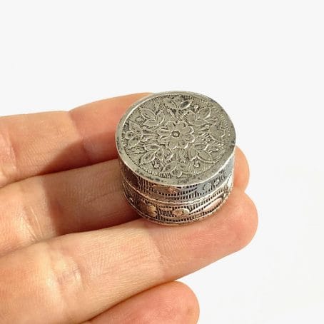 Pillbox sterling silver 800 etnic