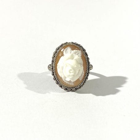 anello con cammeo a forme di rosa - immagine 4