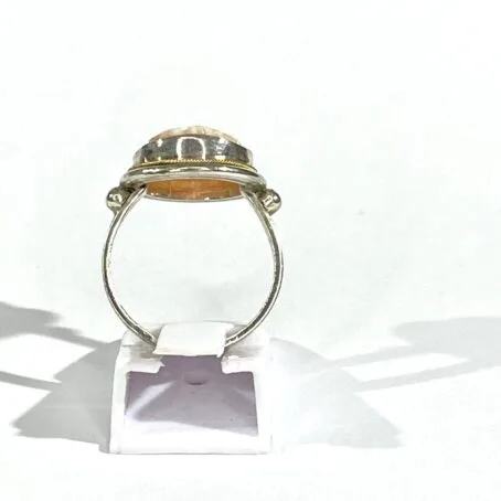 anello con cammeo fiore - immagine 4