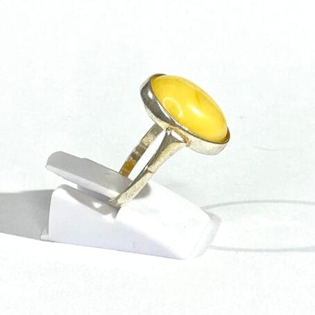 anello con ambra baltica - immagine 4