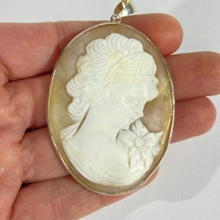 Large Cameo pendant