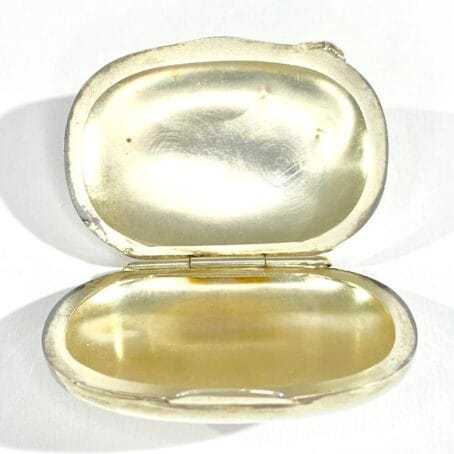 Pills with floral decorations - Image 3