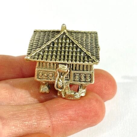 porta pillole in argento a forma di violino pagoda - immagine 2