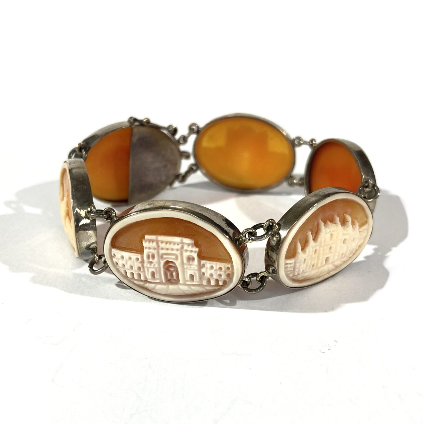 bracciale vintage cammei Milano - immagine 7